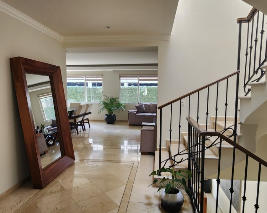 Bonita Casa en condominio